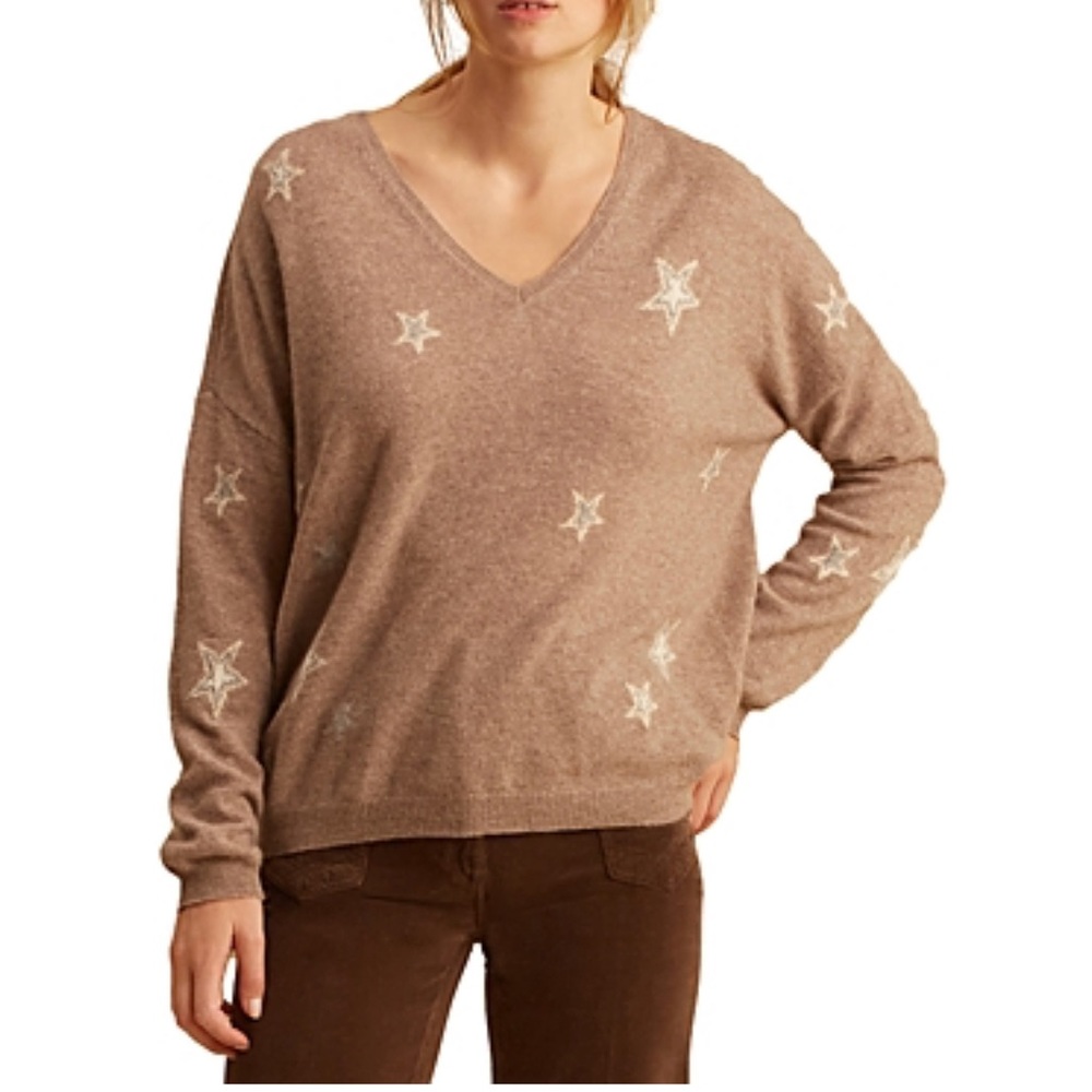 Gerard Darel authentic cashmere sweater. Beige with stars. Only worn 1x.